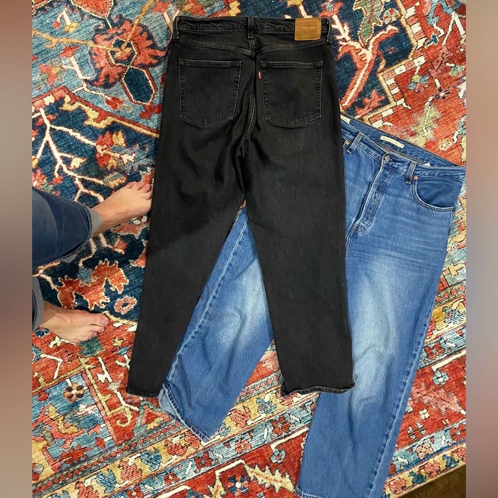 2 pair Bundle!!🌅of Levi’s ribcage straight jeans🌅 purchase from Free People